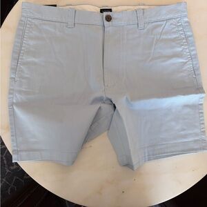 J. Crew Men’s Chino Shorts - 7”/35